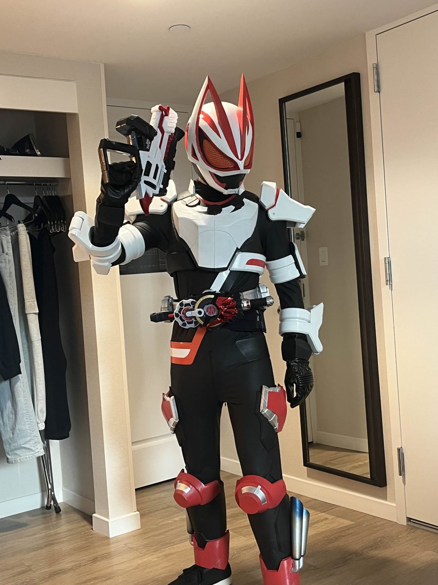 DividedZone's tweet image. Let's get this con GOING 

#AnimeBoston2025 #KamenRider #KamenRiderGeats