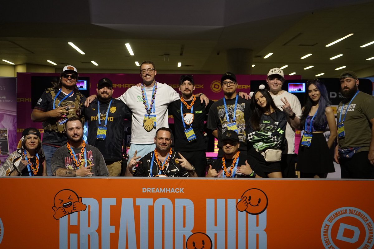 Vegas Inferno™ (@vegasinferno) on Twitter photo Inferno x <a href="/BobbyPoff/">BobbyPoff</a> Creator Hub Take Over! 🦁🧣
📍<a href="/DreamHackNA/">DreamHack North America</a> <a href="/DreamHack/">DreamHack</a>
Warzone Squads: <a href="/itswittlebears/">Wittlebears</a> <a href="/XANNESWRLD/">LVI ALPHA</a> <a href="/Glyphics_/">LVI Glyphics</a> <a href="/FiteLVI/">LVI Fite</a> <a href="/D0SiL_/">LVI D0SiL</a> <a href="/C_J_SCHULTZ/">LVI | C_J_SCHULTZ</a> <a href="/djacksonweather/">RG Sgt_Jackson12</a> <a href="/blinktattoo/">blinktattoo ✖️LIVE TATTOOING!</a> <a href="/dbldtydadx13/">HSTX DBLduty</a> <a href="/ItsGypC/">iGypC</a> <a href="/astroboihero/">LVI Astro</a> <a href="/BobbyPoff/">BobbyPoff</a> <a href="/TestyFPS/">WaR 𝗧𝗲𝘀𝘁𝘆</a> Inferno x <a href="/BobbyPoff/">BobbyPoff</a> Creator Hub Take Over! 🦁🧣
📍<a href="/DreamHackNA/">DreamHack North America</a> <a href="/DreamHack/">DreamHack</a>
Warzone Squads: <a href="/itswittlebears/">Wittlebears</a> <a href="/XANNESWRLD/">LVI ALPHA</a> <a href="/Glyphics_/">LVI Glyphics</a> <a href="/FiteLVI/">LVI Fite</a> <a href="/D0SiL_/">LVI D0SiL</a> <a href="/C_J_SCHULTZ/">LVI | C_J_SCHULTZ</a> <a href="/djacksonweather/">RG Sgt_Jackson12</a> <a href="/blinktattoo/">blinktattoo ✖️LIVE TATTOOING!</a> <a href="/dbldtydadx13/">HSTX DBLduty</a> <a href="/ItsGypC/">iGypC</a> <a href="/astroboihero/">LVI Astro</a> <a href="/BobbyPoff/">BobbyPoff</a> <a href="/TestyFPS/">WaR 𝗧𝗲𝘀𝘁𝘆</a>