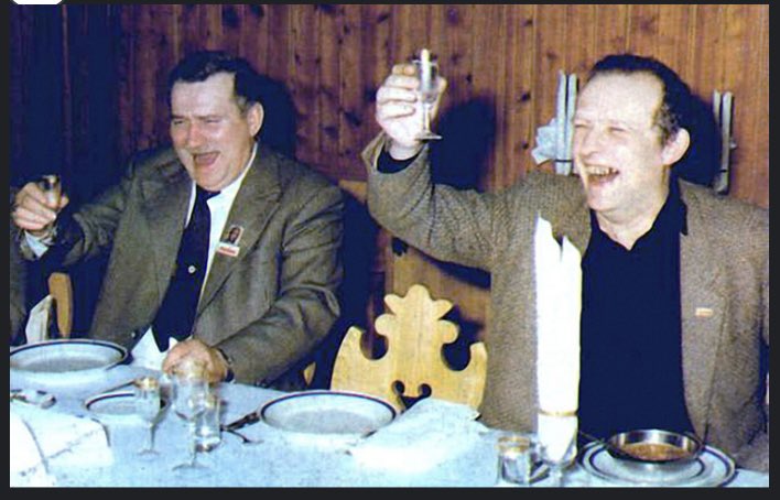 <a href="/BartoszLewand20/">Bartosz Lewandowski</a> <a href="/KONFEDERACJA_/">Konfederacja</a> <a href="/SlawomirMentzen/">Sławomir Mentzen</a> Wyborco Konfederacji czy piwo jest ważniejsze od 🇵🇱