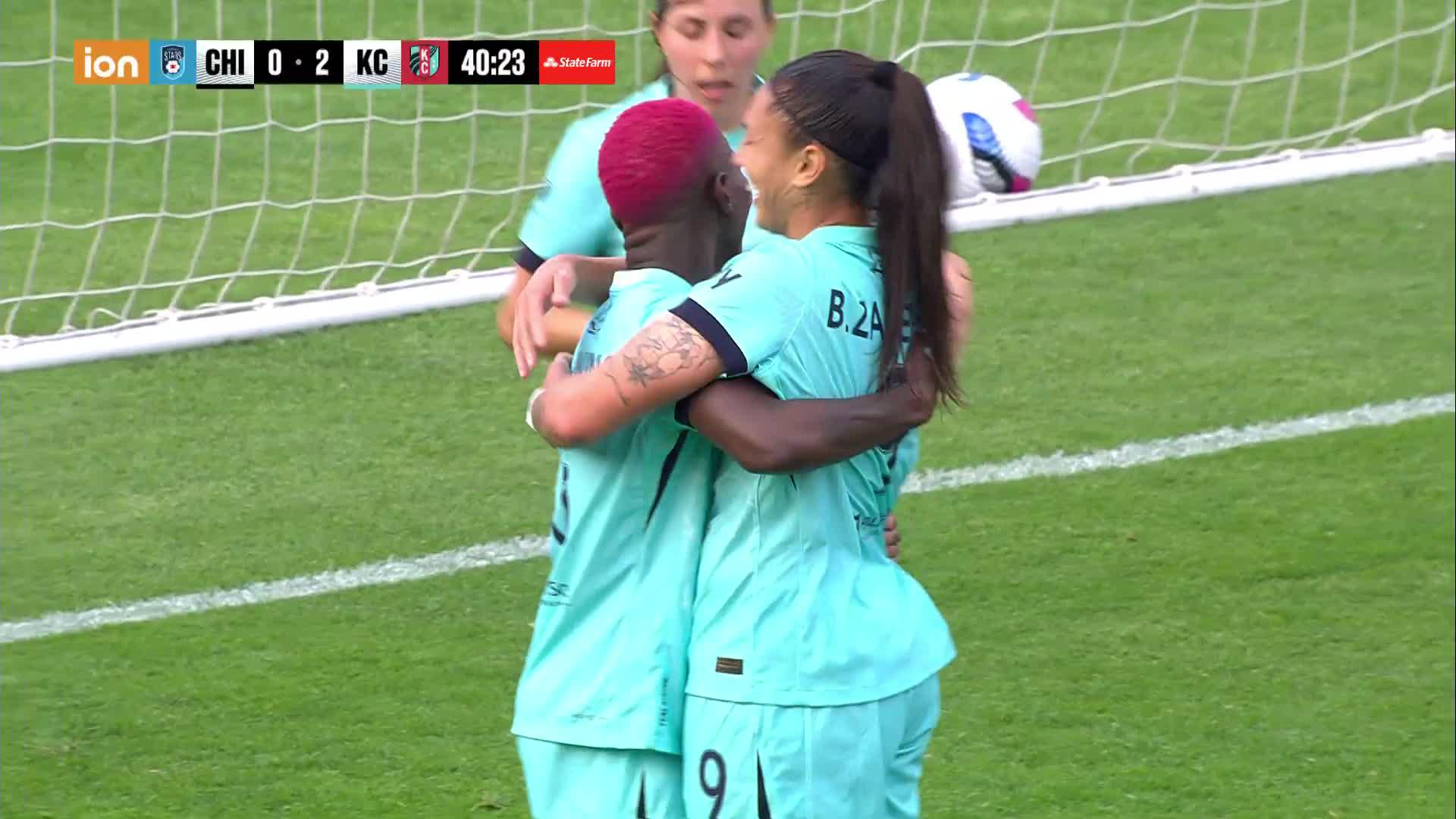 Bia Zaneratto's assist to Temwa Chawinga is art 🤩