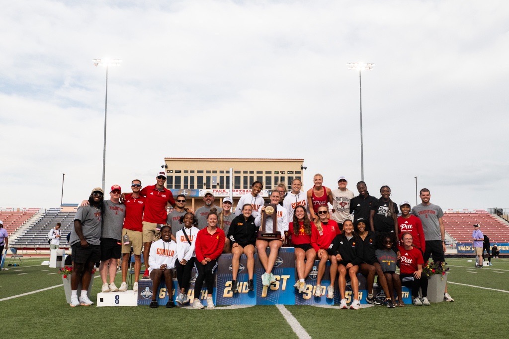 PittStGorillas's tweet image. THE GORILLA WOMEN TAKE 3RD‼️

Pitt State finishes third at the NCAA Division II Outdoor National Championships Saturday 🦍💪

The Gorillas finish with 54.5 total team points.