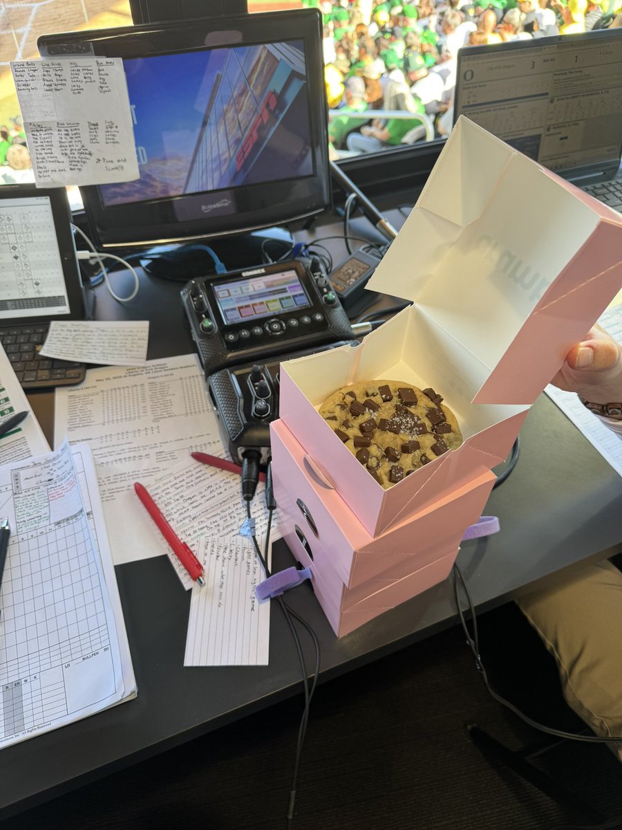 Saul (@realsaul_galvan) on Twitter photo Huge thanks to the gents (<a href="/DannyandJustin/">Danny and Justin</a>) from <a href="/FoxSportsEugene/">Fox Sports Eugene</a> for the Crumbl cookie delivery mid game! Huge thanks to the gents (<a href="/DannyandJustin/">Danny and Justin</a>) from <a href="/FoxSportsEugene/">Fox Sports Eugene</a> for the Crumbl cookie delivery mid game!