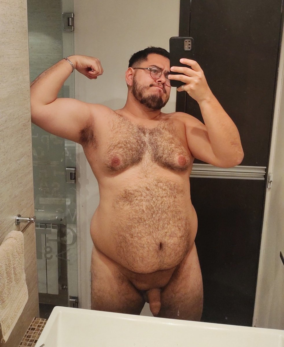 Post Gym
Time to take a Shower 💪🏼💪🏼💪🏼