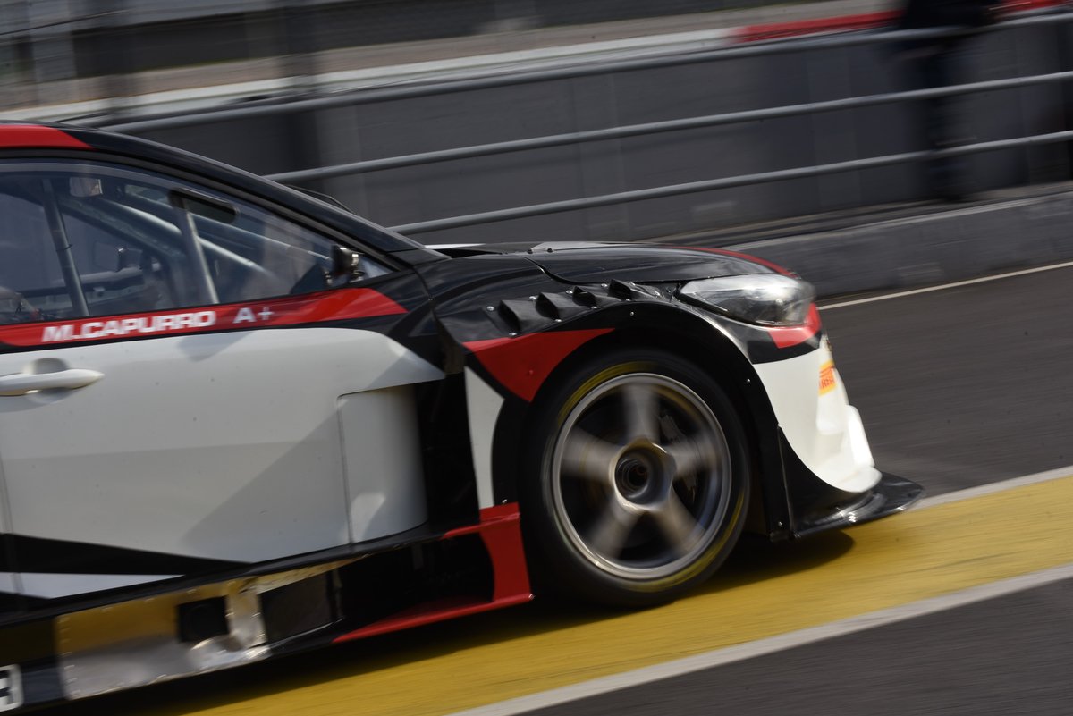 Un auto competitivo

Disputó la segunda clasificación del año del #TC2000 en #BuenosAires , el de #Necochea terminó 10° en el último clasificador del sábado y apuesta al gran potencial de su auto y lograr un buen resultado en la final de este domingo
👉facebook.com/MatiasCapurroOk👀