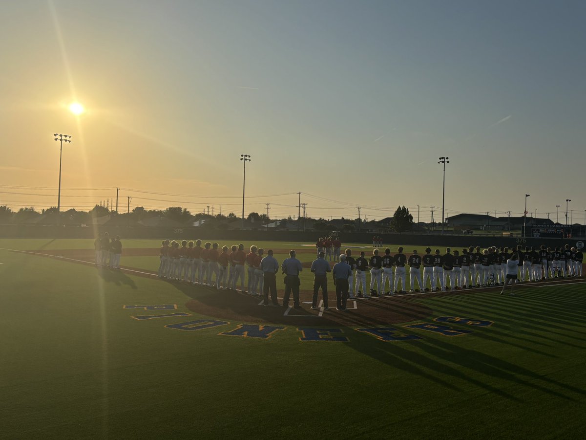 ✭Five Tool Texas✭ (@fivetooltexas) on Twitter photo 🤩Saturday night playoff baseball!
We’re set to go from the <a href="/TPABaseballTX/">TPA</a> <a href="/FiveToolTexas/">✭Five Tool Texas✭</a> Playoff Game of the Day.
#uncommitted ’27 LHP Ethan Jackson (<a href="/Ethan6Jackson/">Ethan Jackson</a>) on the mound for <a href="/CHHS_BASEBALL1/">Colleyville Heritage Baseball</a> facing off against #uncommitted ’26 RHP Luke Sandefur (<a href="/luke_sandefur/">Luke Sandefur</a>) and 🤩Saturday night playoff baseball!
We’re set to go from the <a href="/TPABaseballTX/">TPA</a> <a href="/FiveToolTexas/">✭Five Tool Texas✭</a> Playoff Game of the Day.
#uncommitted ’27 LHP Ethan Jackson (<a href="/Ethan6Jackson/">Ethan Jackson</a>) on the mound for <a href="/CHHS_BASEBALL1/">Colleyville Heritage Baseball</a> facing off against #uncommitted ’26 RHP Luke Sandefur (<a href="/luke_sandefur/">Luke Sandefur</a>) and