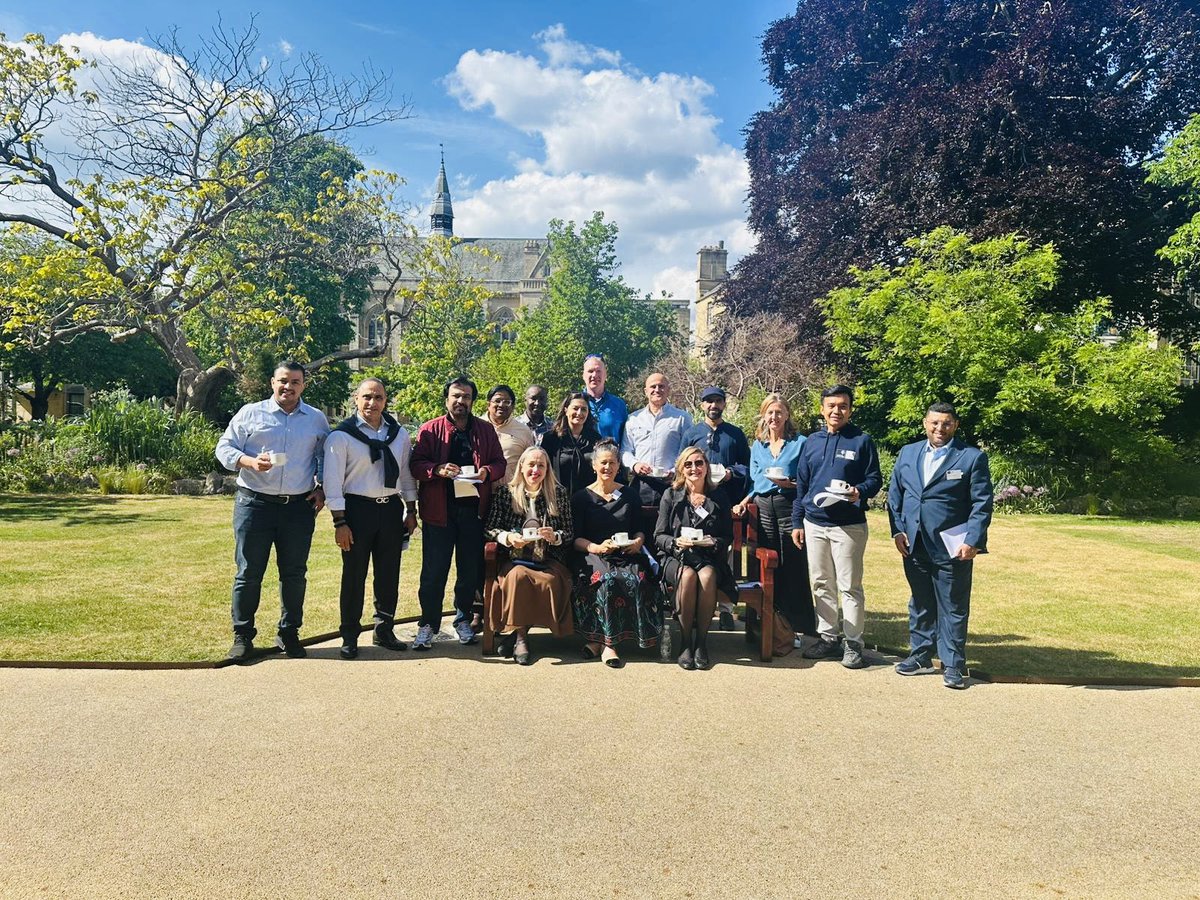 An exceptional experience engaging with an esteemed group of diverse CEOs, CFOs, COOs, and distinguished leaders at <a href="/BalliolOxford/">Balliol College</a> The exchange of insights and leadership perspectives was truly enriching. Thank you <a href="/OxfordSBS/">Saïd Business School</a> team for arranging this session.