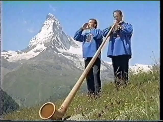 EmptyNettersPod's tweet image. MIIIIIKKOLAAAA