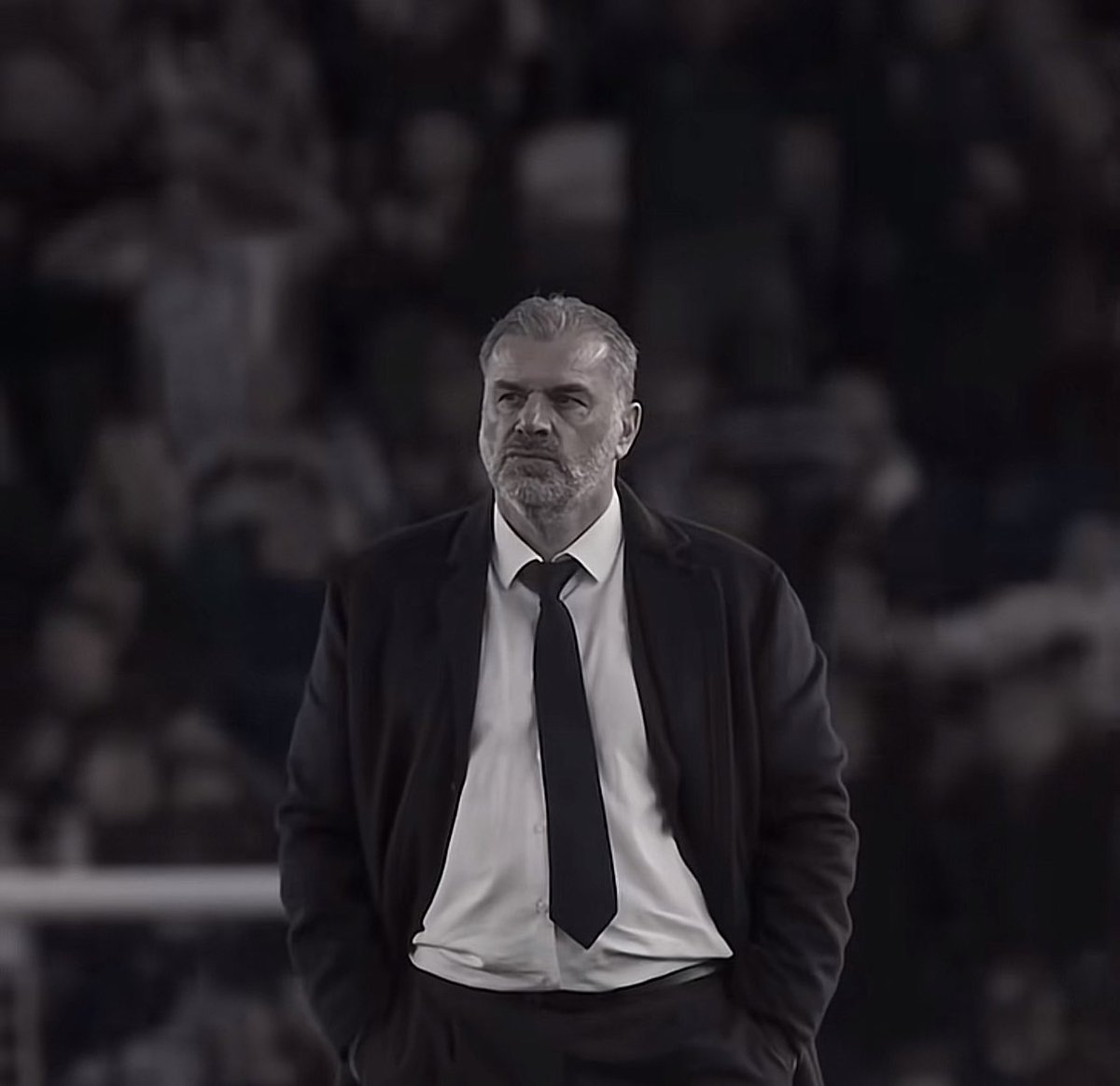 Does anyone have the full clip of this picture where Ange stands still and the crowd dancing in the background? Similar to that Kanye West music video?

#coys btw
