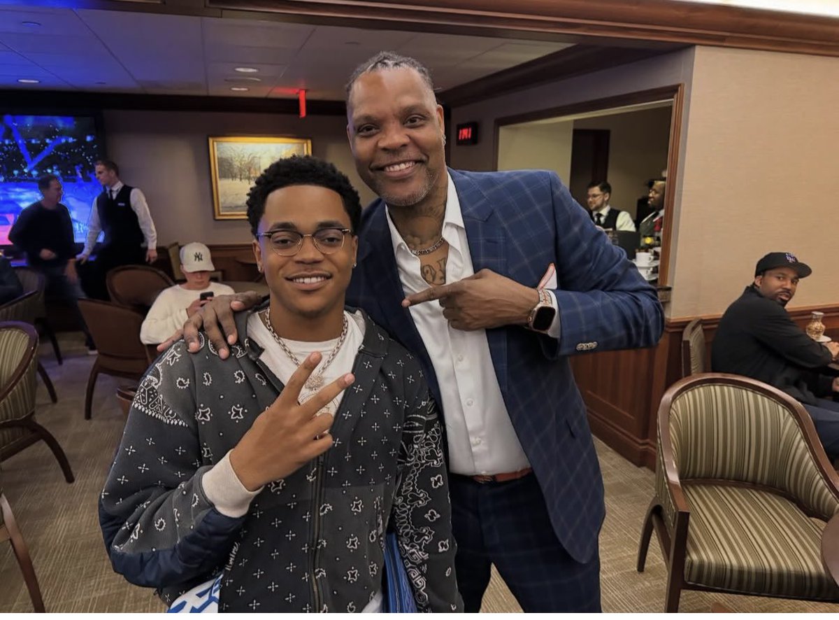 RealSpree08's tweet image. #knicks #madisonsquaregarden Suite 200