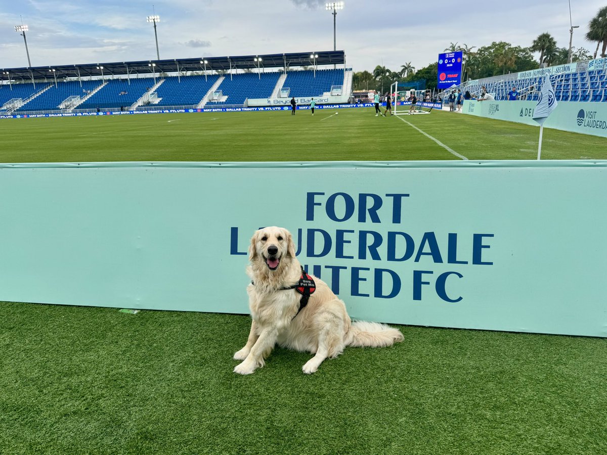 Today we joined our friends and attended our first women’s professional soccer game featuring Ft. Lauderdale United FC. We had lots of fun and met lots of great people. Grateful everyday to be able to do what we do. #therapydog #firstresponderspack #bsofr #bfrs_dogs #womenssoccer