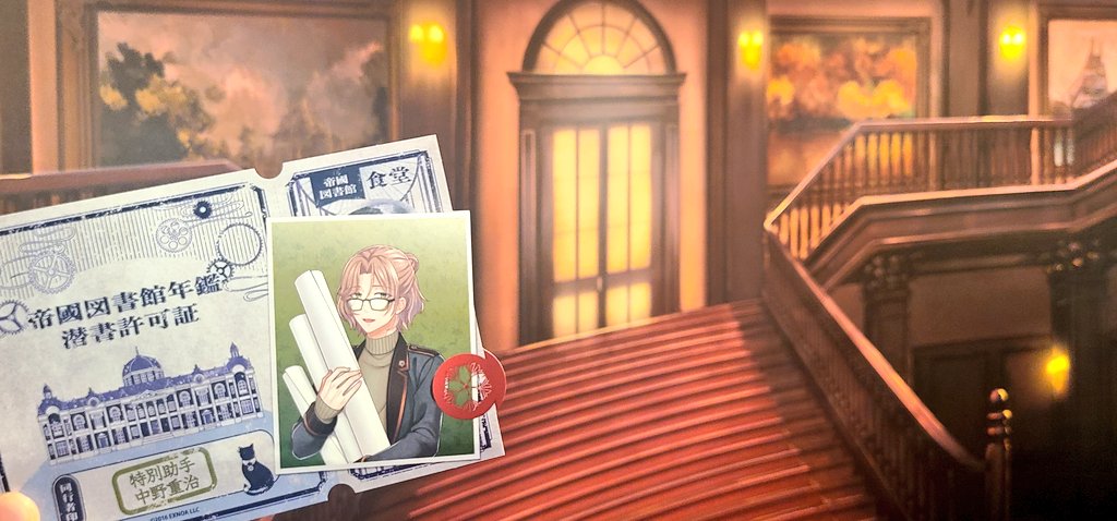 情報量ほんとうにすごかった～ゲーム初期案初期設定、侵蝕者デザイン、キャラごとの説明、ゲーム美術やロゴに関して、メディアミックスも余すところなく展示されてて、ずっと追いかけてきて良かったなあとじんわりしました。3時間滞在、幸せな時間でした!
#文アル展京都に行ってきました 