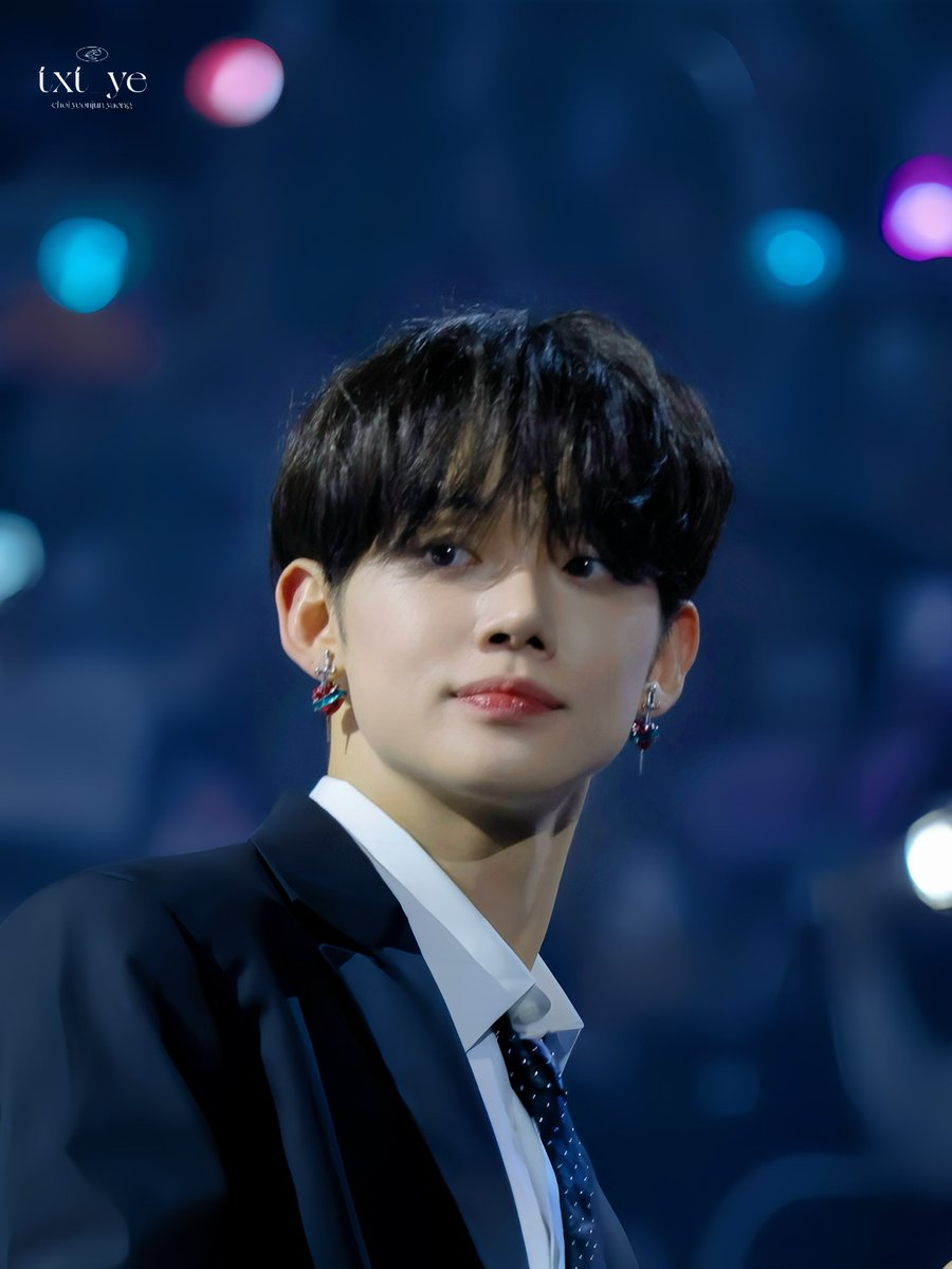 txt_ye's tweet photo. 241225  가요대전

 #YEONJUN  #연준  #ヨンジュン 
 #TOMORROW_X_TOGEHTER   #txt https://t.co/D8jytzQmgO