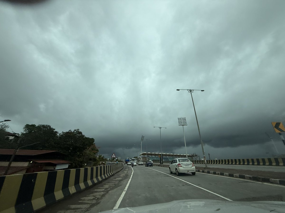 Rupesh Samant (@rupeshgsamant) on Twitter photo Welcome to Goa when it rains!!
#Monsoon2025 #Rains #tourism
<a href="/RohanKhaunte/">Rohan Khaunte</a> <a href="/DrPramodPSawant/">Dr. Pramod Sawant</a> Welcome to Goa when it rains!!
#Monsoon2025 #Rains #tourism
<a href="/RohanKhaunte/">Rohan Khaunte</a> <a href="/DrPramodPSawant/">Dr. Pramod Sawant</a>