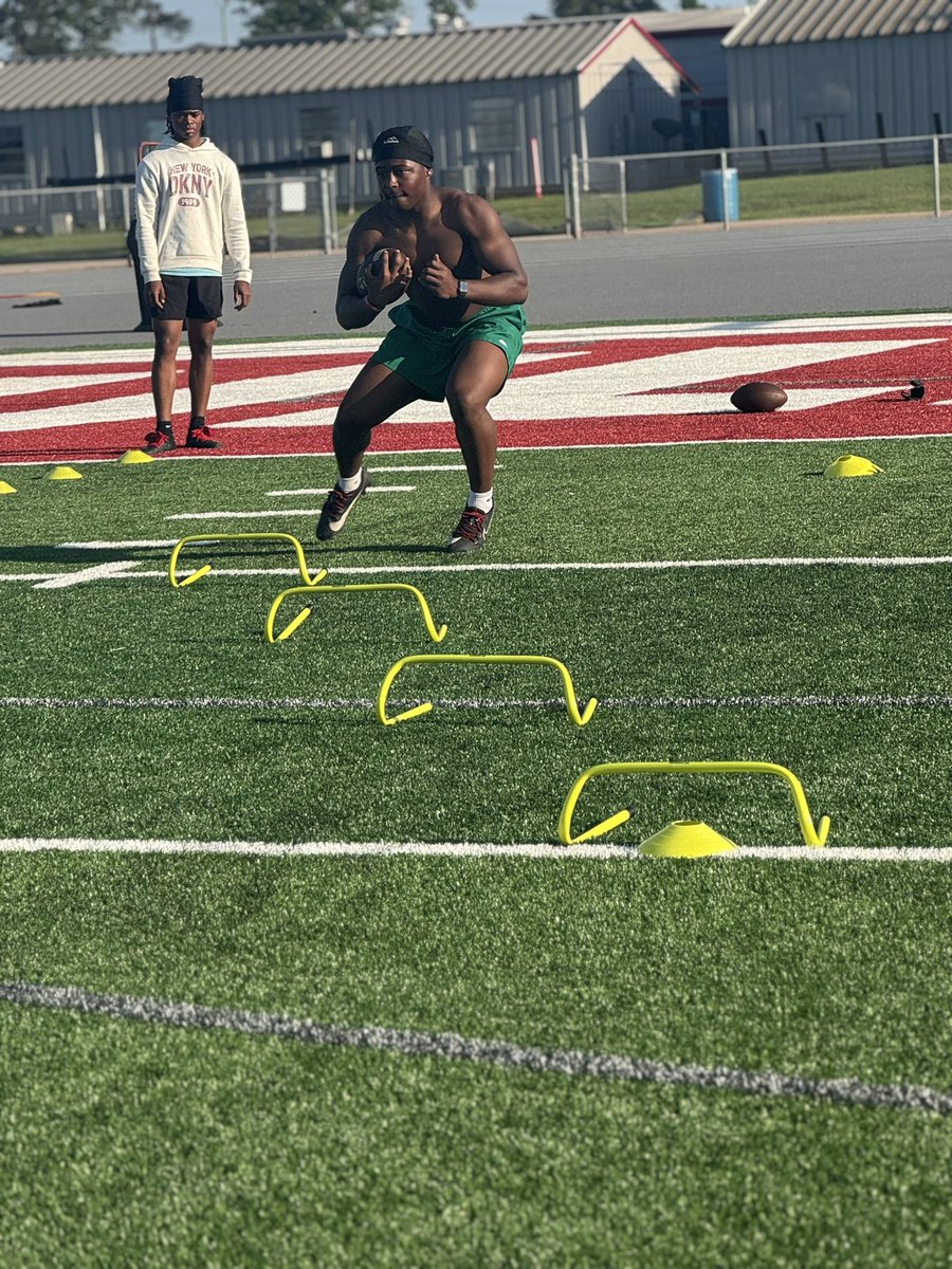 Coach ShowTime Thomas Jr tweet media