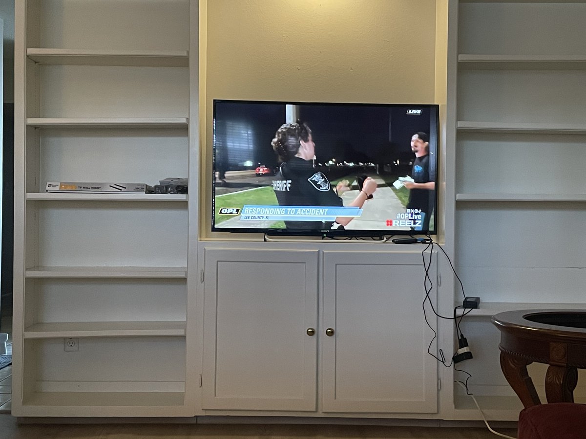 I am here!!! I just moved so missed last nights show. Cable provider did not offer Reelz channel so Hello Reelz+! #HappyAgain #Priorities #OPLive #OPNation #OnPatrolLive #REELZ #LasVegas <a href="/ReelzChannel/">REELZ</a> <a href="/OfficialOPLive/">On Patrol: Live</a>