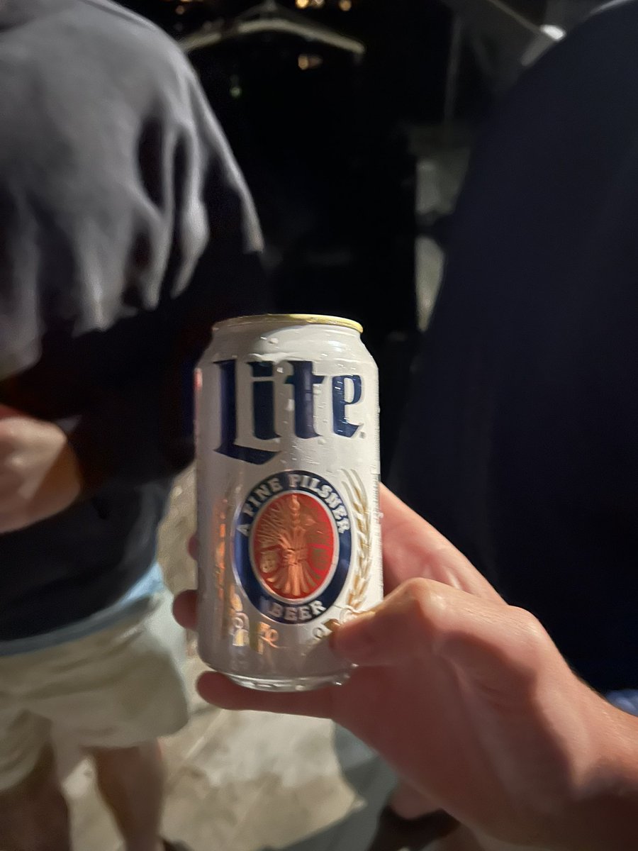LendMeABuck's tweet photo. Is it Time for another Miller Lite or is it time to beat my wife #gradpartyseason #domesticviolence #3yearsinprison https://t.co/TF88DfRgTQ
