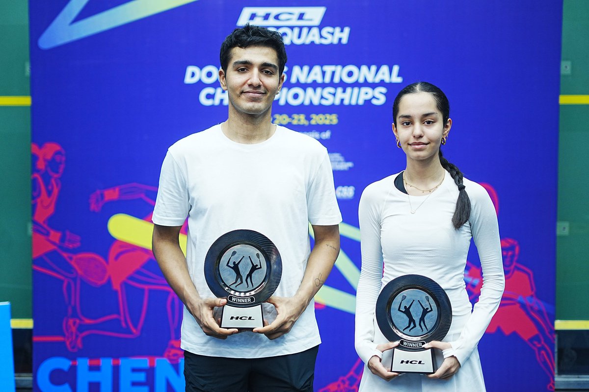 ICYMI: 17 yrs old prodigy Anahat Singh wins both Women's Doubles &amp; Mixed Doubles titles at National Doubles Championships. 

WD: with Joshna Chinnappa  
XD: with Abhay Singh   

Abhay also won Men's Doubles title with Velavan Senthilkumar. 

#Squash