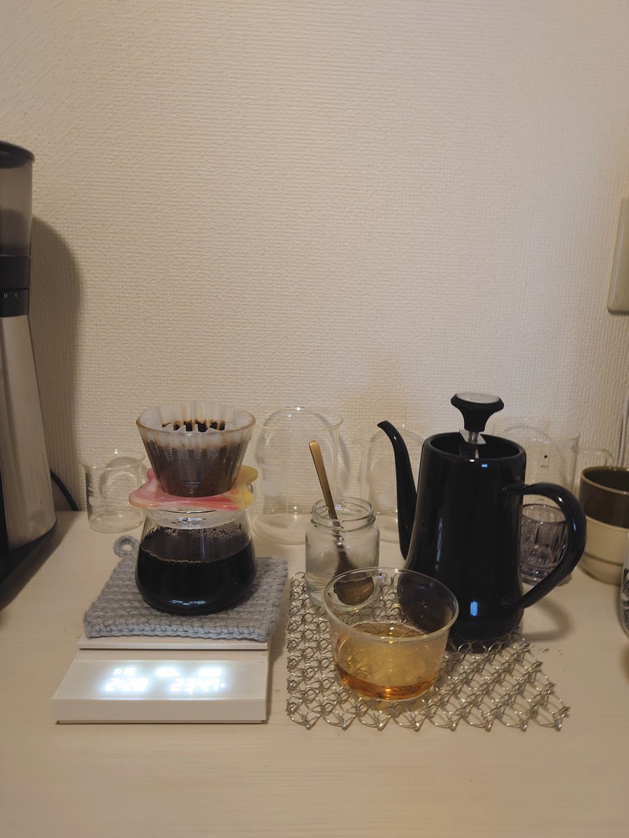 朝コーヒーですじゃよ