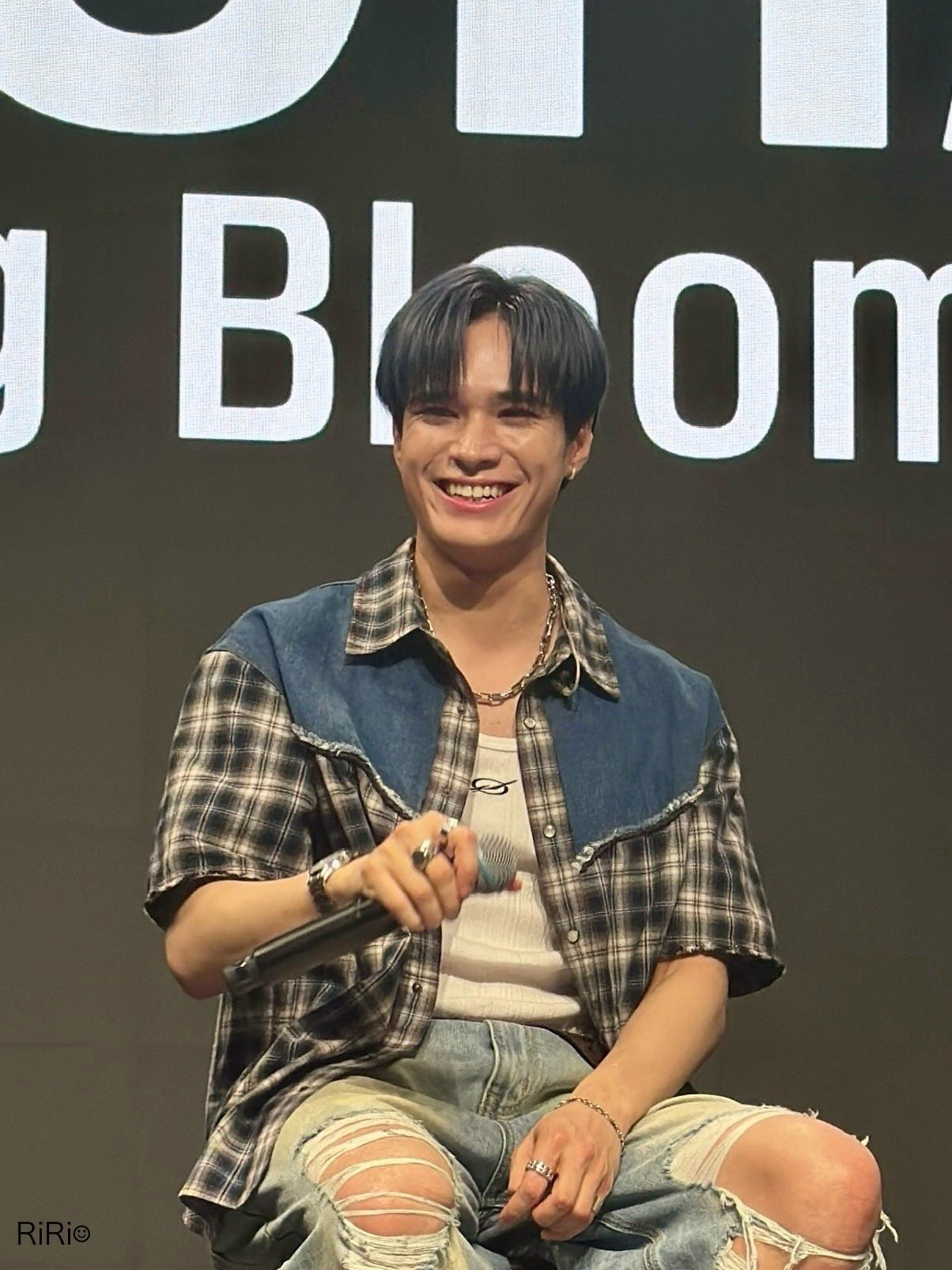 直筆サイン入り　ジェイ　ジェイチャン　JAY CHANG　ポスター　FANCON Jay Chang Projects on X: 
