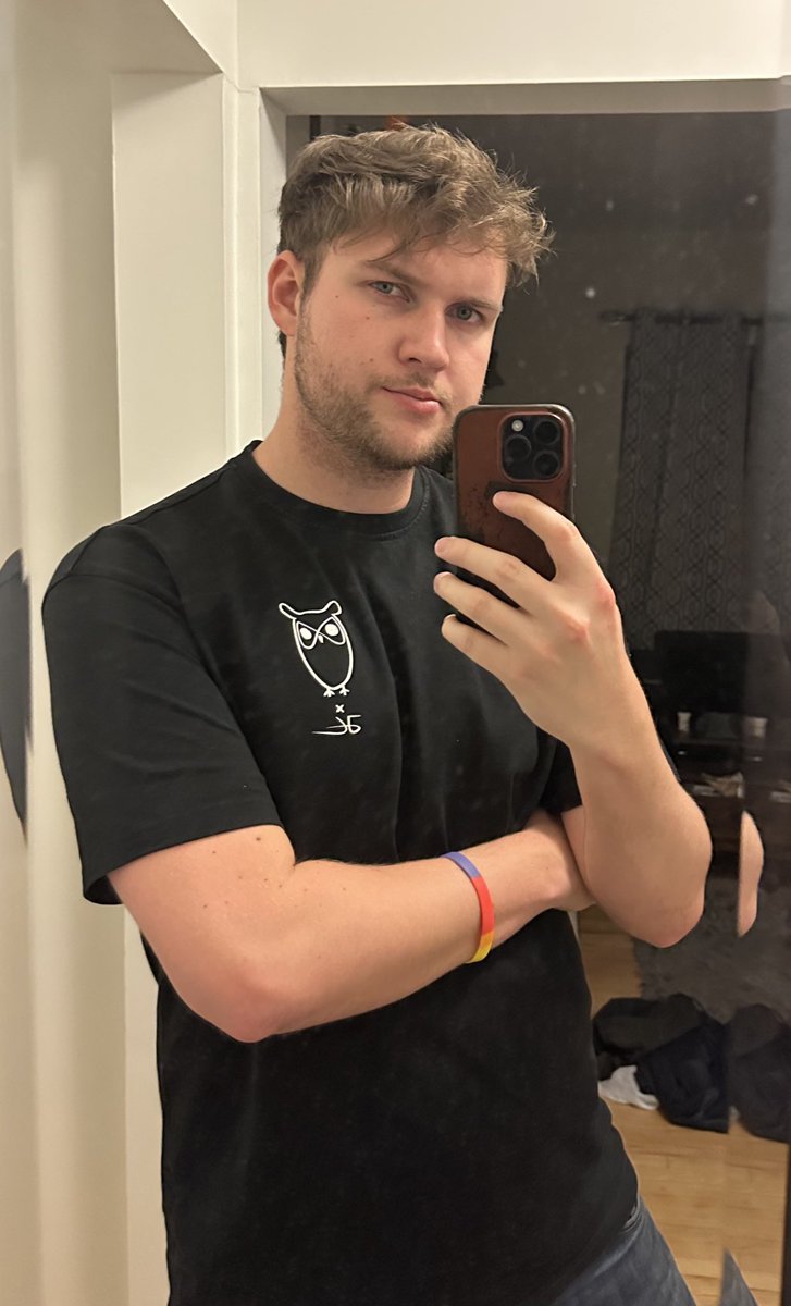 Littleric4 (@littleric4) on Twitter photo 