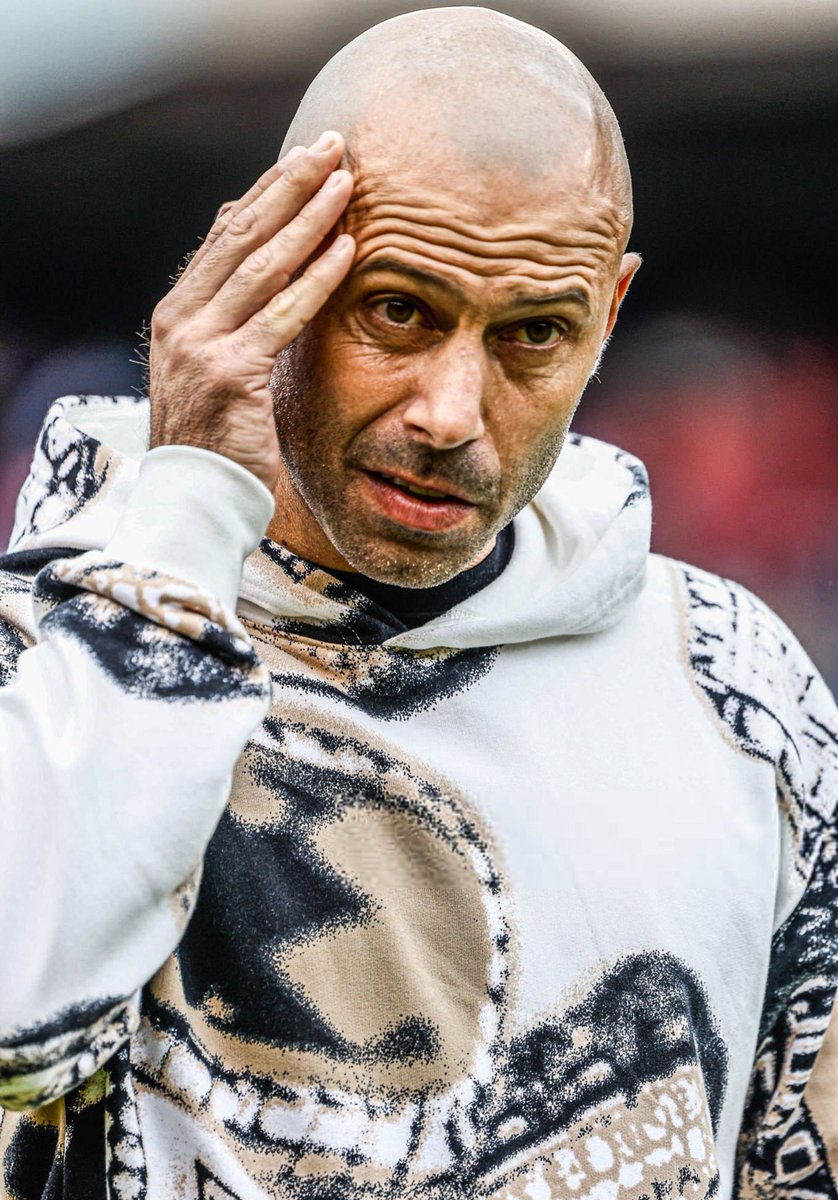 ⚠️🇺🇸 Inter Miami perdía 1-3 vs. Philadelphia Union, pero lo EMPATÓ 3-3 al 94’, tras un jugadón de Lionel Messi y Telasco Segovia.

🪫 Suman UNA SOLA VICTORIA en los últimos 8 PARTIDOS y recibieron 23 GOLES, un promedio de casi tres cada 90’.

En TRES SEMANAS debutarán en el