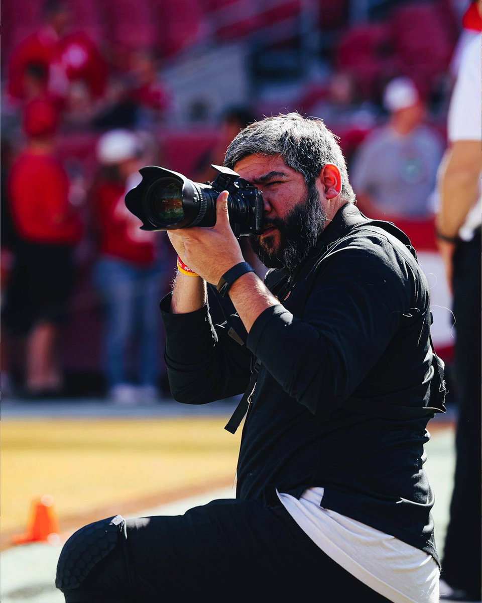 Kicked off year 4 last month here at USC. Its been a blessed ride getting to help create the stories of our student athletes for them &amp; our fans, at a place that has meant so much to me since I was a kid, while bringing my friends &amp; loved ones along with me.  #FightOn✌️