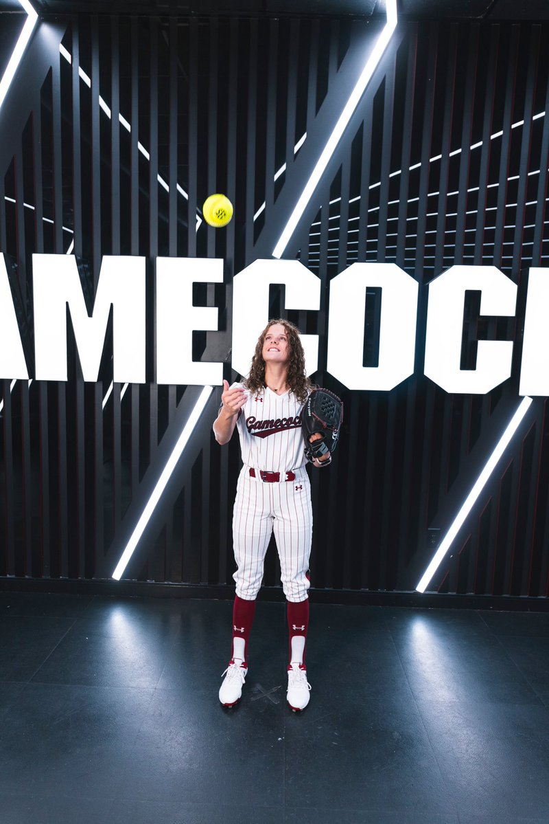 Raegan Wall:) (@raeganwall24) on Twitter photo Thank you <a href="/GamecockSoftbll/">Gamecock Softball</a> for a wonderful visit while hosting a super regional! Such an electric environment, and so grateful for the experience!🐔 #UNCOMMITTED Thank you <a href="/GamecockSoftbll/">Gamecock Softball</a> for a wonderful visit while hosting a super regional! Such an electric environment, and so grateful for the experience!🐔 #UNCOMMITTED