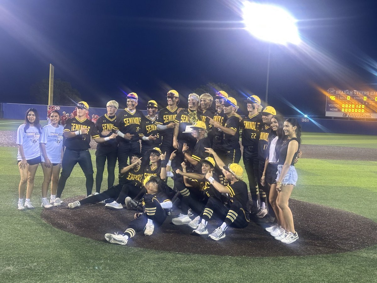 Winners again. Seminole takes game 3 behind a complete game 1 hit shut out by Rowin Donaldson. The Tribe keeps on rolling!!