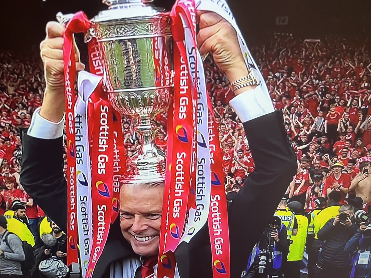 EuanLock's tweet photo. @wallace92hfc https://t.co/YaAOASxjIZ