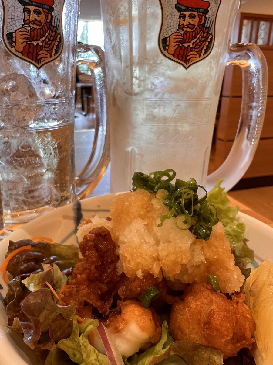 おは🥃れっさーです🦝

味覚バカ👅疑惑！？調査の為いつもの所来てるのね♨️
今日は...ちゃんと酒の味します🙄笑
#あの店どんだけ薄く作ってん💢💢