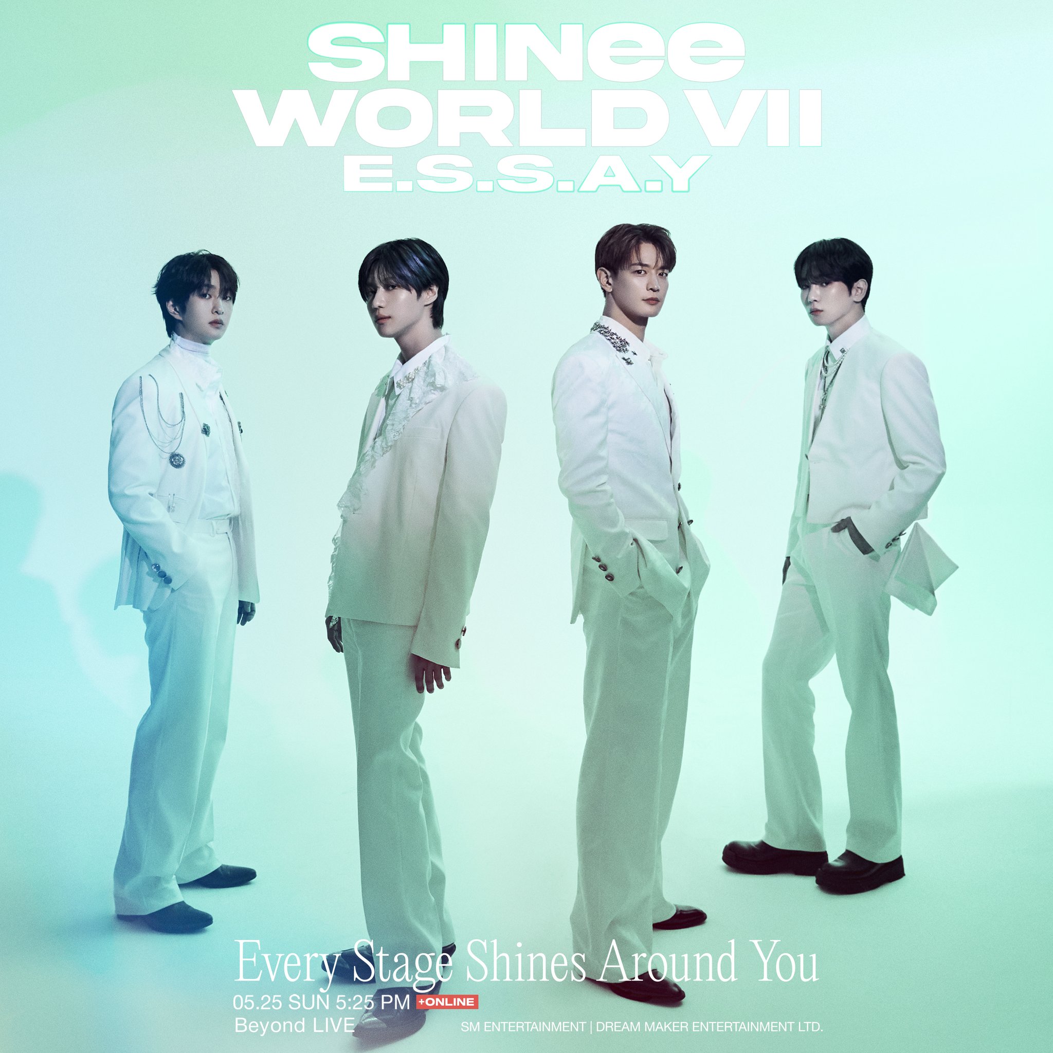 SHINee - 新品 SHINee beyond liveグッズ スウェット SHINee beyond live スウェット トレーナー - メルカリ