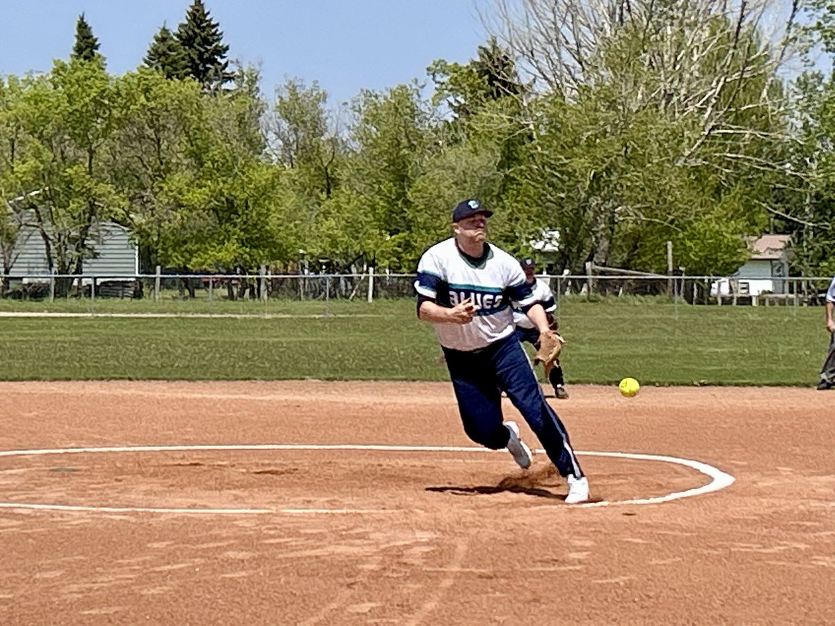 The boys are hot to start the year, 11-1 and 6-1 W over the Rez and the hawks, powered by JJ’s 3 and Scutch’s 2 Bombs. MJ with 11 innings toeing up today.