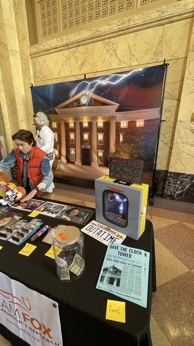 More awesome #BTTF pics from the screening with the amazing Oregon Symphony!