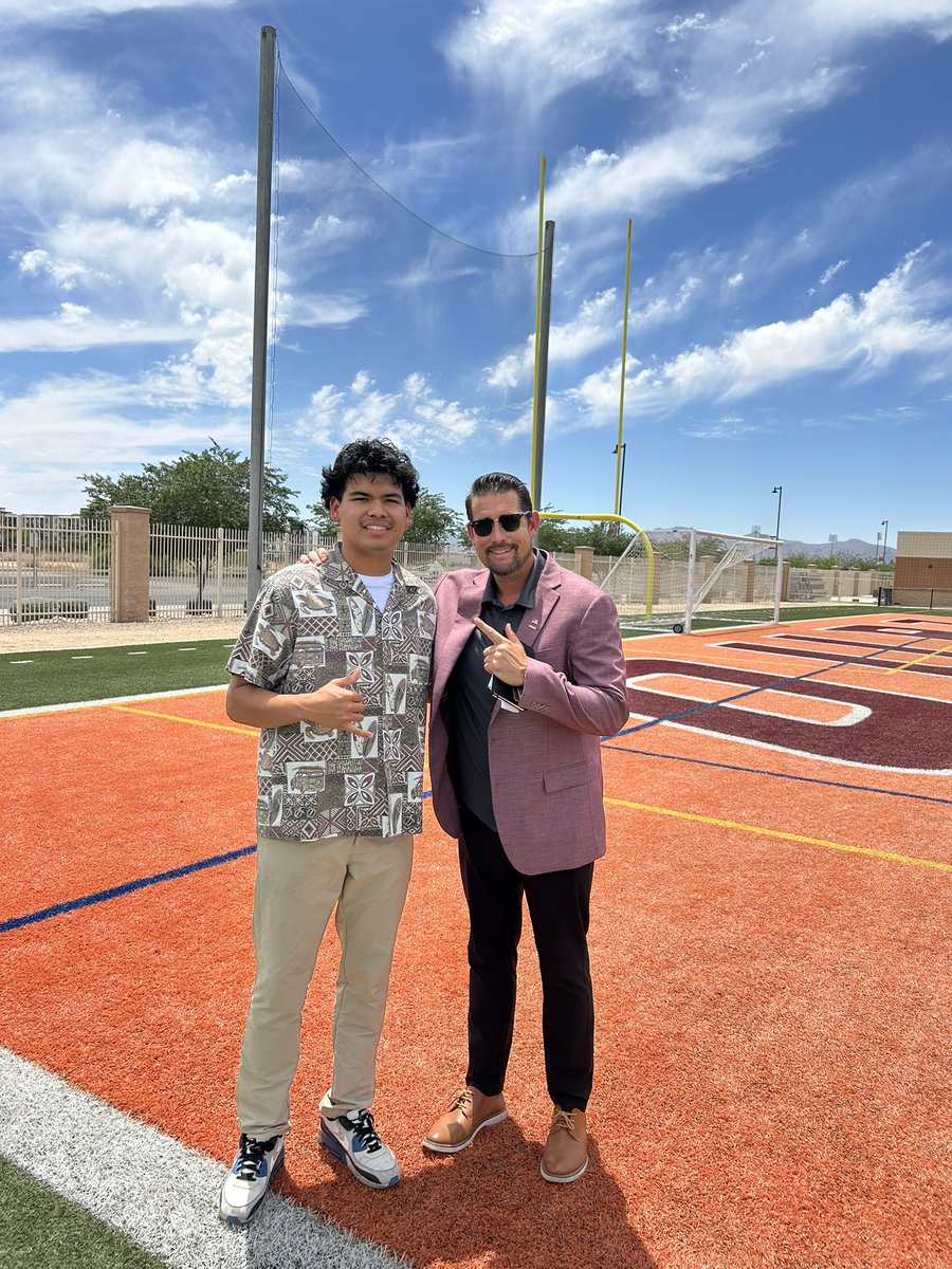 Marco Transfiguracion (@mrtee1433) on Twitter photo I’m blessed and excited to announce my commitment to Ottawa University Arizona (OUAZ) to continue my academic and athletic journey in both <a href="/OUAZFootball/">OUAZ Football</a> and Volleyball !
I want to sincerely thank Coach Murphy, Coach Dominguez, and Coach Afusia for believing in me and giving me I’m blessed and excited to announce my commitment to Ottawa University Arizona (OUAZ) to continue my academic and athletic journey in both <a href="/OUAZFootball/">OUAZ Football</a> and Volleyball !
I want to sincerely thank Coach Murphy, Coach Dominguez, and Coach Afusia for believing in me and giving me