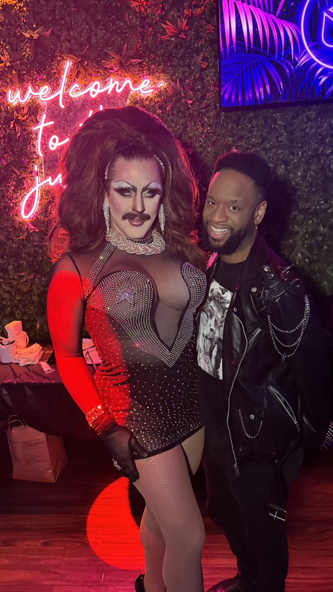 One of my favorite people in the world is here in Chicago! <a href="/BiqtchPuddin/">Biqtch Puddin’</a> 😍😍😍😍😍😍