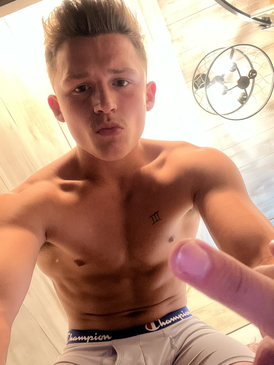 Cash app now 🤑🤑🤑

OnlyFans.com/mastercoltonjr