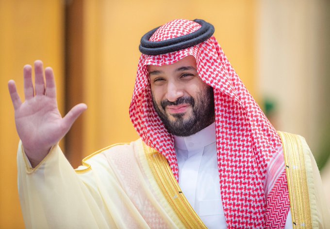 سمو سيدي #ولي_العهد الامير #محمد_بن_سلمان قائد التغيير ورمز الطموح بفضل رؤيته صرنا نشوف التحول الكبير في كل القطاعات من الاقتصاد للسياحة وحتى جودة الحياة