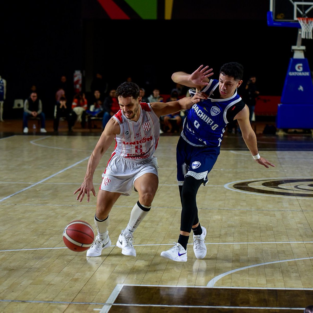 LNB 🇦🇷 | Playoffs (J1)

· Riachuelo 92-79 <a href="/unionsfbasquet/">Unión Básquet</a> 

𝐌𝐚𝐫𝐜𝐨𝐬 𝐂𝐚𝐛𝐨𝐭 🇺🇾

📊 13 puntos, 2 rebotes, 1 asistencia y 1 robo en 22min (1/2 T2 - 3/5 T3 - 2/2 TL)
