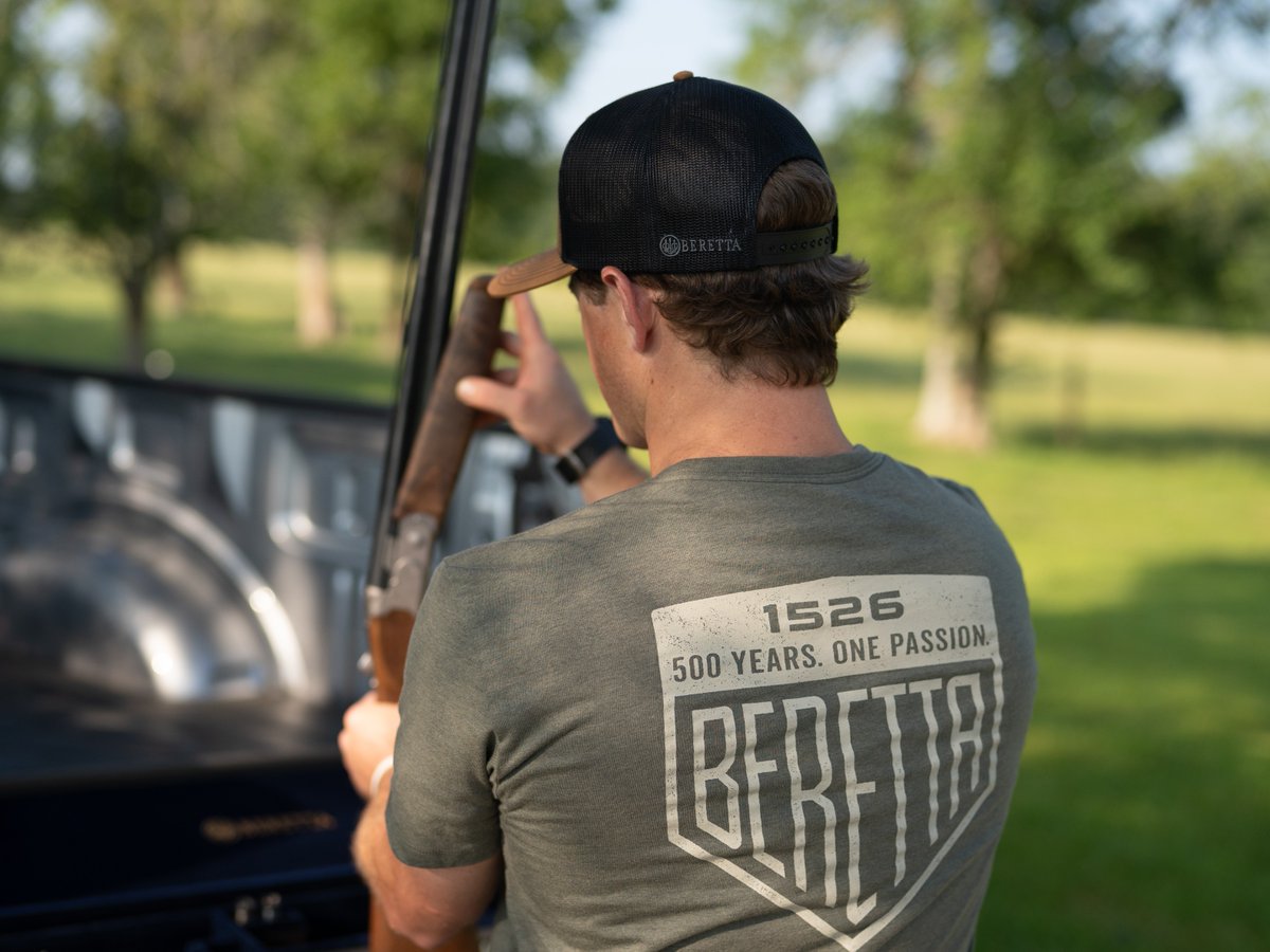 🔥 Beat the heat in style 🔥

Follow the link to shop this summer's cool gear: bit.ly/3EWUmwh

#Beretta #BeatTheHeat #BerettaGear