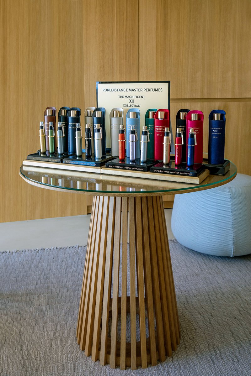 bilanperfume's tweet image. ما زالت هذه الماركة تجتاح القلوب يوما بعد يوم بنقائها وجماليتها.. بيور ديستانس العشق الممنوع والتفرد الصاخب والفخامة النادرة
للتسوق:bilanperfumes.com 
#عطور #رابطة_عشاق_العطور #puredistance