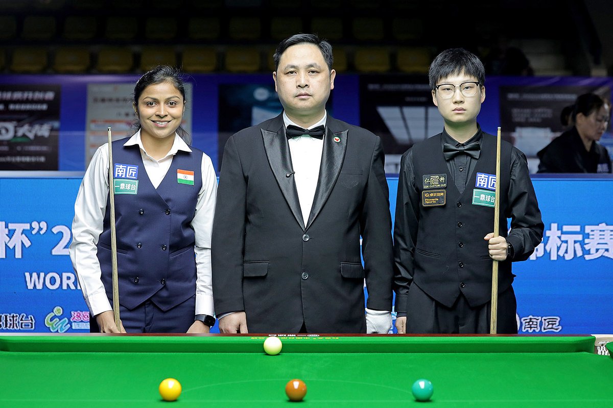 NG V BAI, KAMANI V XIA | WATCH LIVE 📺

The second session of quarter-finals is underway at the 2025 World Women's Snooker Championship as three-time champion Ng On Yee 🇭🇰 takes on defending champion Bai Yulu 🇨🇳 in a blockbuster match.

The clash between India's Amee Kamani 🇮🇳