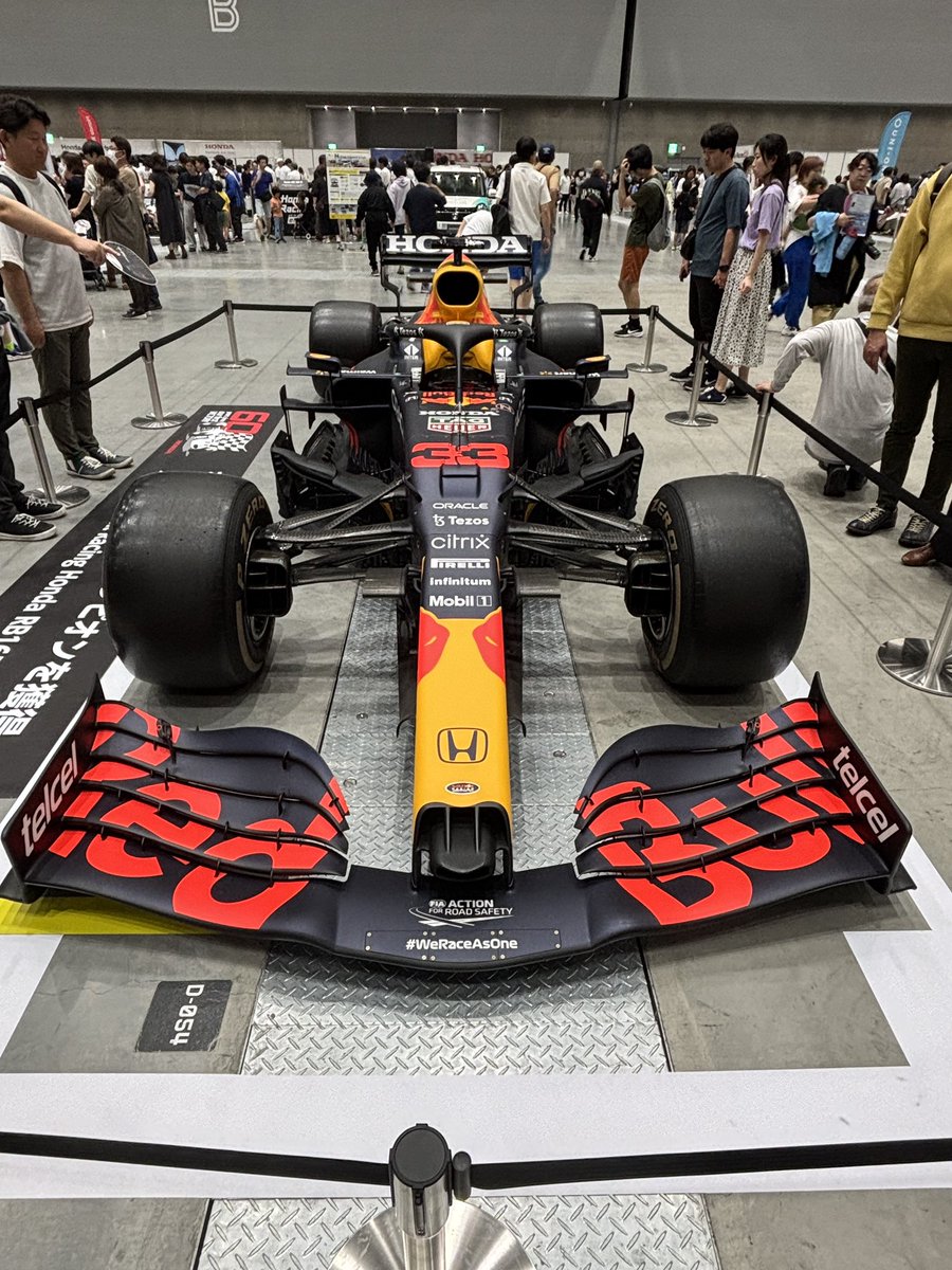 エンジョイホンダ
F1のエンジン音、鳥肌モノです。
乗って見たい…

#FL5
#fk8
#Honda