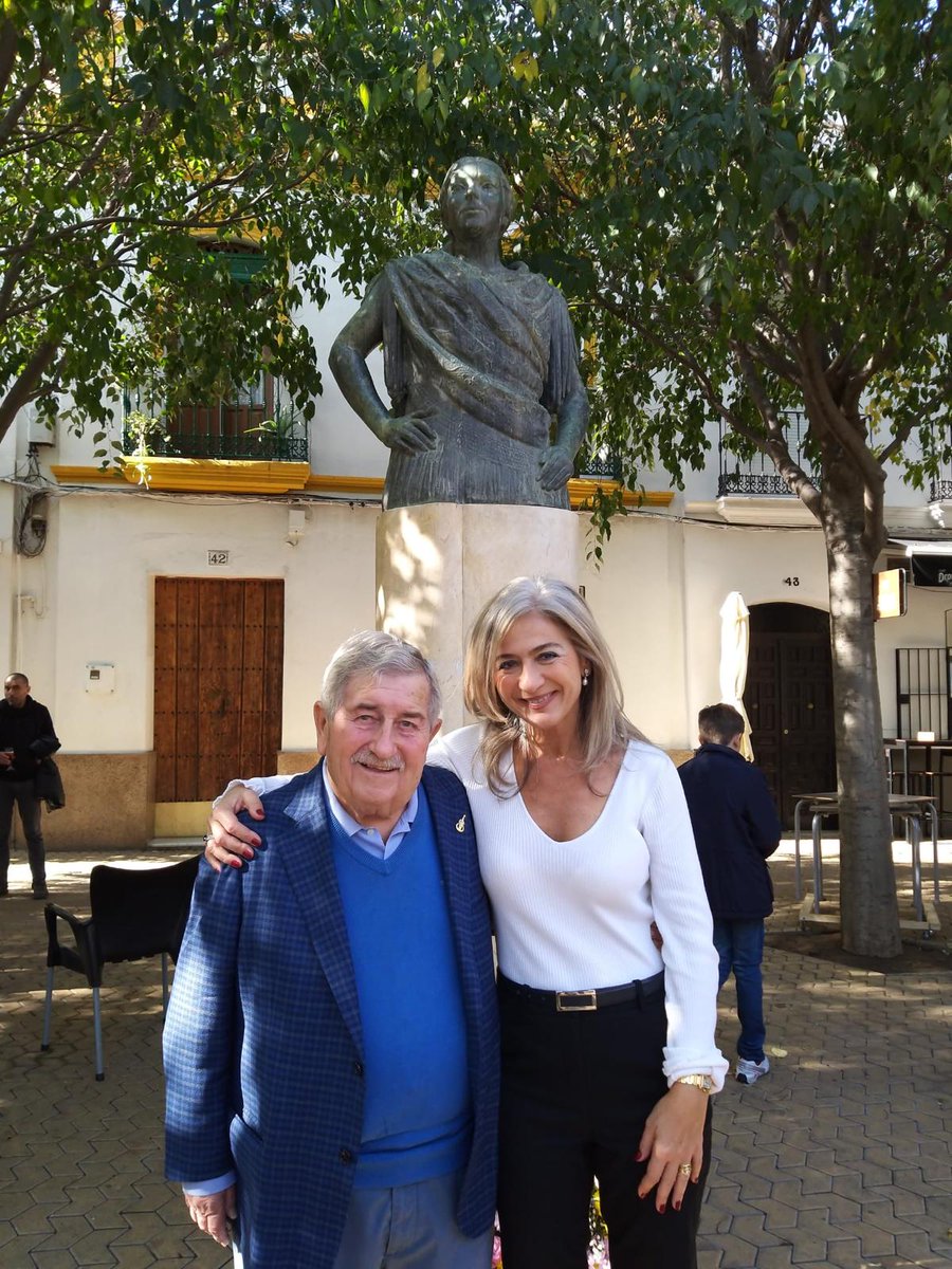 Patricia del Pozo tweet media