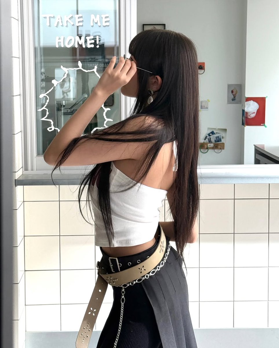 then comes the moment where the camera screams + 𝘰𝘣𝘴𝘦𝘴𝘴𝘦𝘥,,, not even stepping back from my hot-gal role for a day, i might actually consider a more scorching agenda that instantly steals headlines like this, err—one :pp