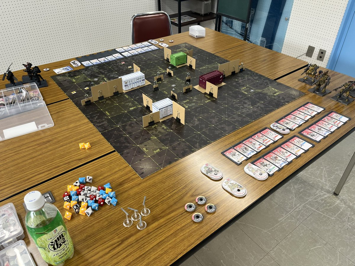 KoboldsNest's tweet image. 本日の松田ゲーム会は無事に閉会しました。
オブシダンプロトコルが2戦、ボドゲが１個遊ばれました。