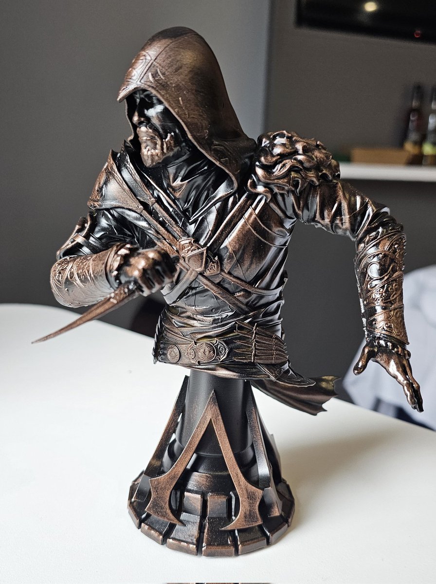 I couldn't resist this!!!! But trying to get him home in one piece will be challenging 🤔 (and yes that's two bottles of mead hiding in the background lol)