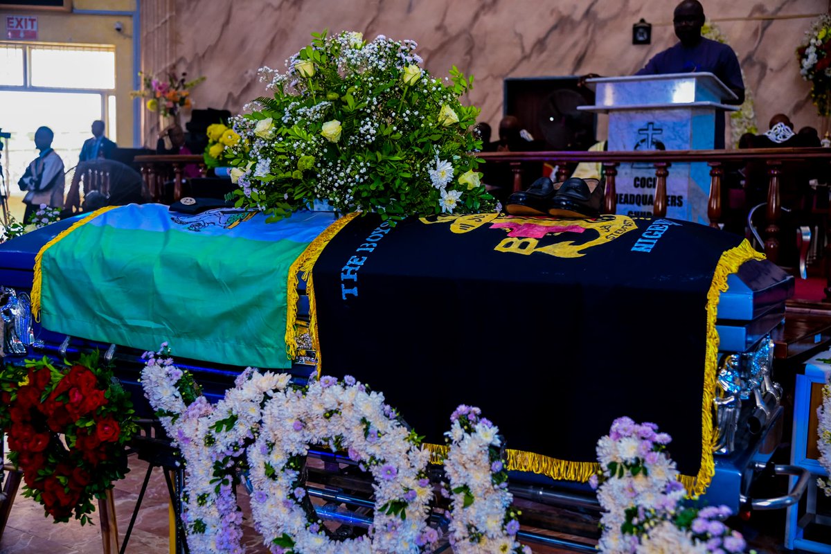 arcsamueljatau's tweet image. Attended the burial service of Prof. Sonni Tyoden yesterday. He leaves behind a record of service that speaks for itself. Our thoughts and prayers remain with his friends, family and all who worked closely with him. May he rest peacefully.
-SNJ