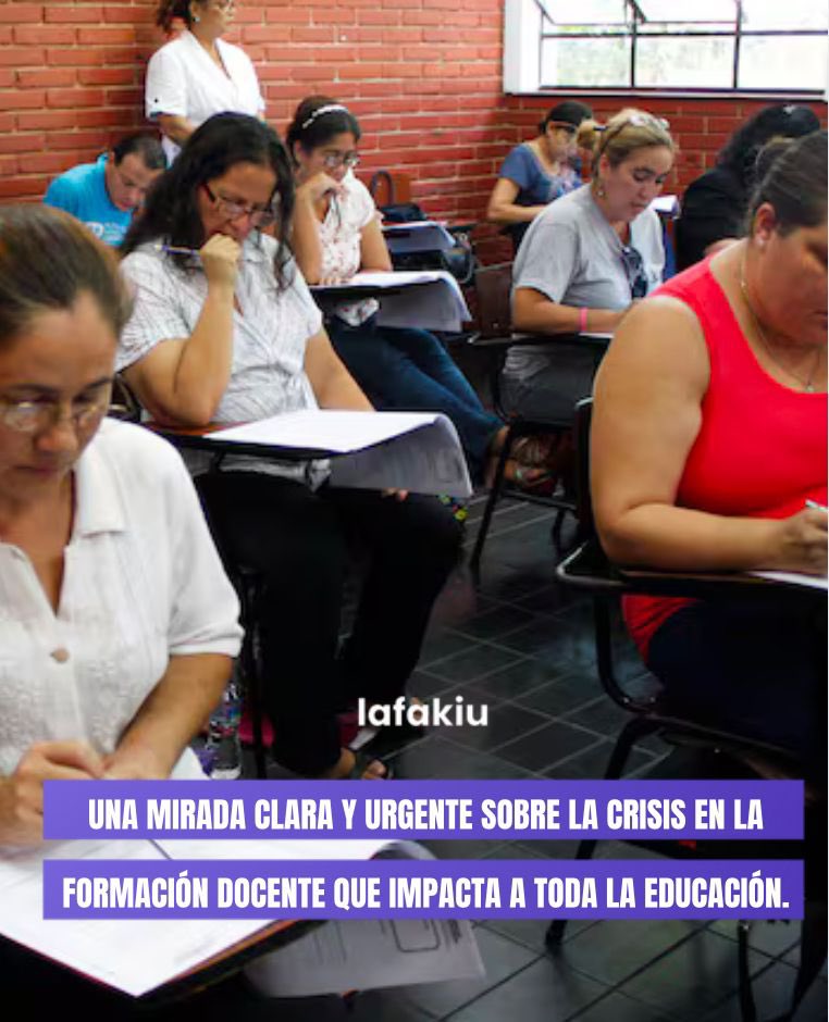 #NoticiasEnLaFakiu | 📝Ausencia masiva en exámenes de formación docente tras denuncias de fraude.
📌Cero asistencia en examen docente. Alarma en el sector educativo y hace llamado urgente a mayor transparencia.

#Noticias #LaFakiu #Educación