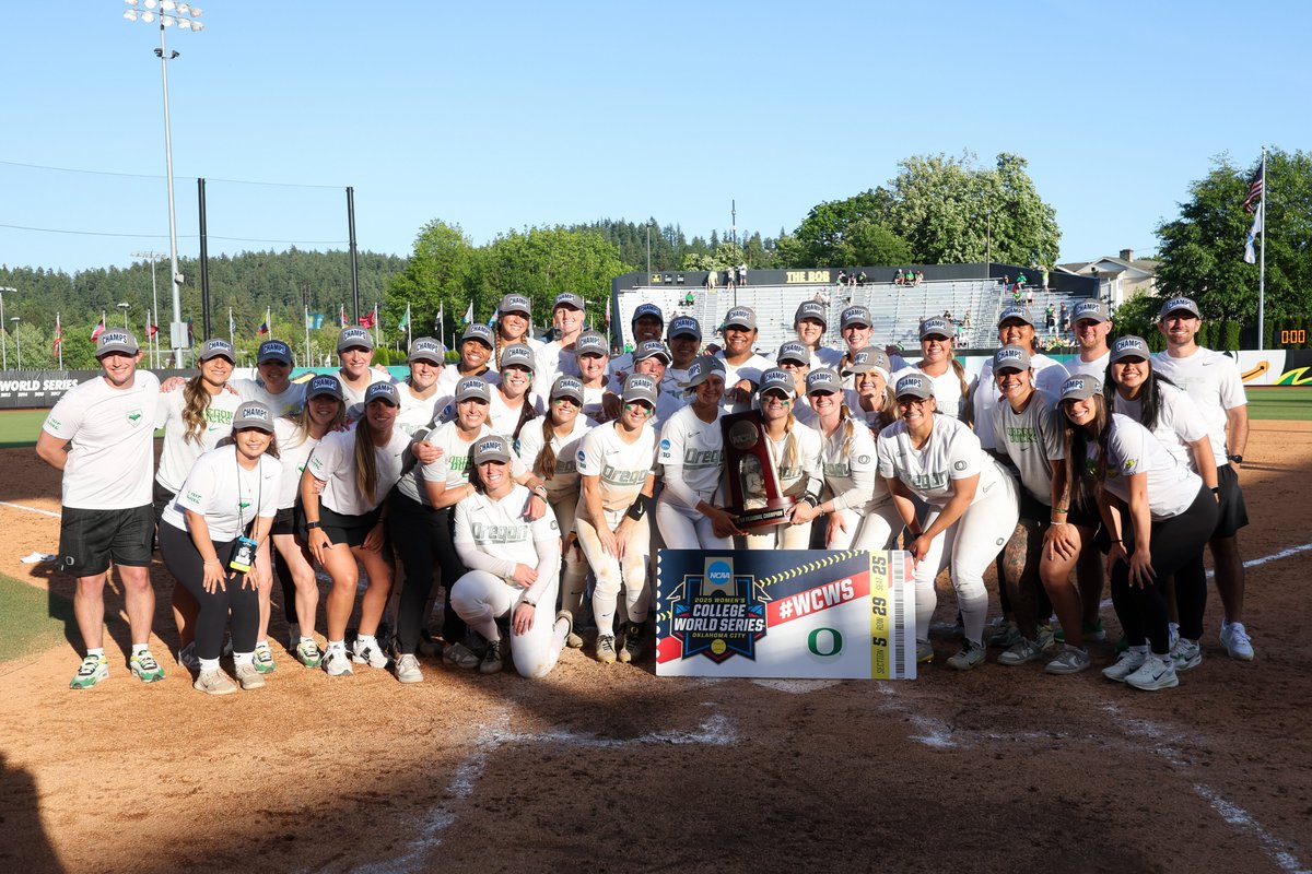Oregon Softball tweet media