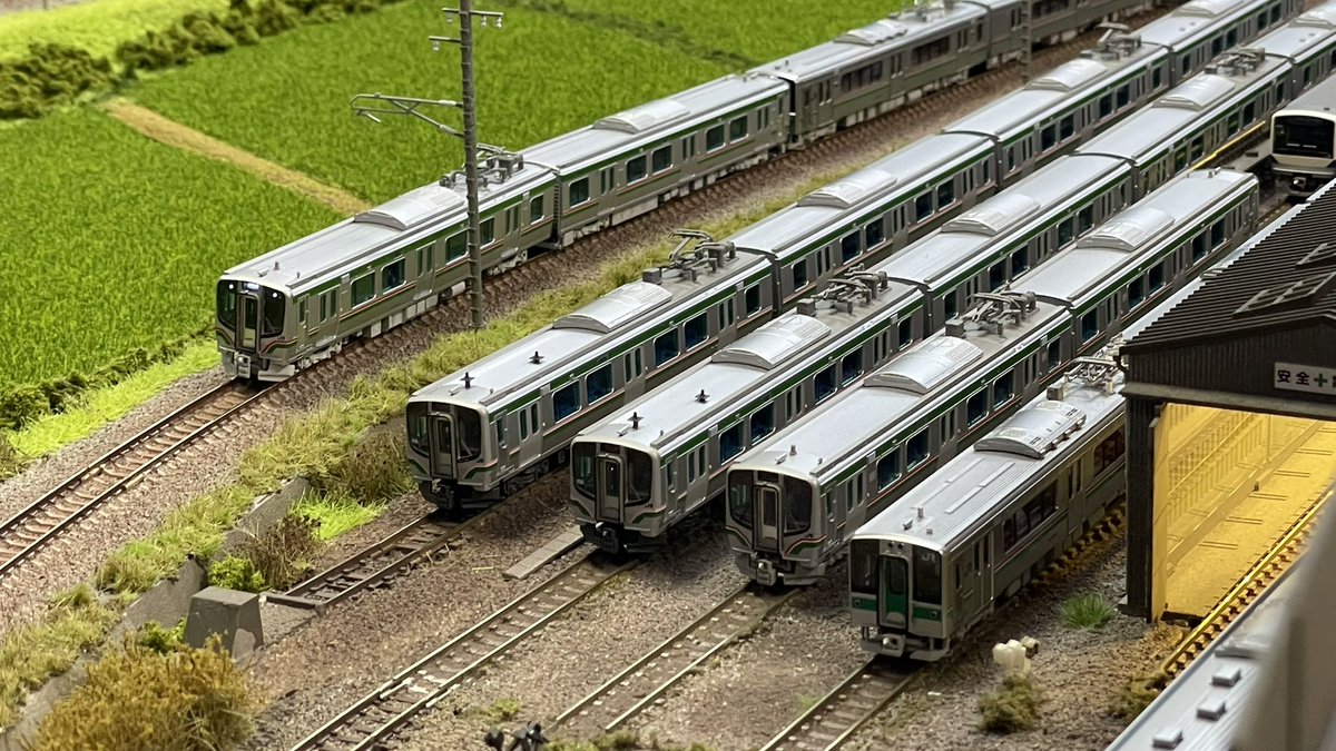 東京・本店4階】昨日ご来店のお客様④ E721系の留置です！ #リカラー